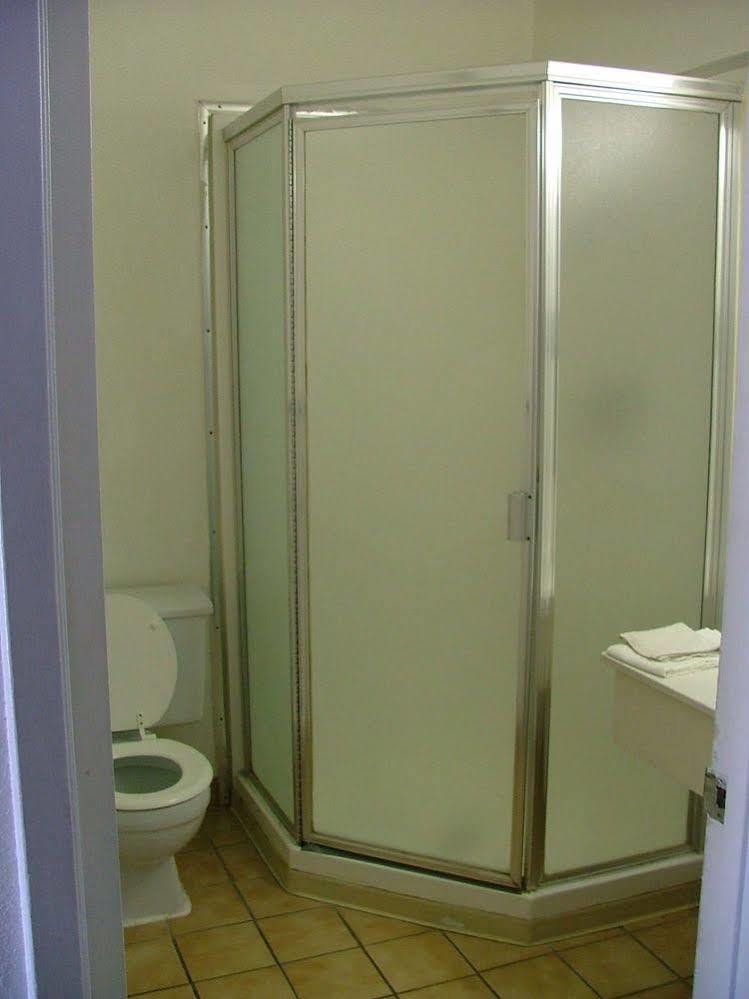 American Budget Inn And Suites-موديستو، كاليفورنيا المظهر الخارجي الصورة