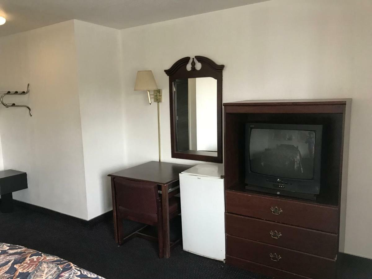 American Budget Inn And Suites-موديستو، كاليفورنيا المظهر الخارجي الصورة